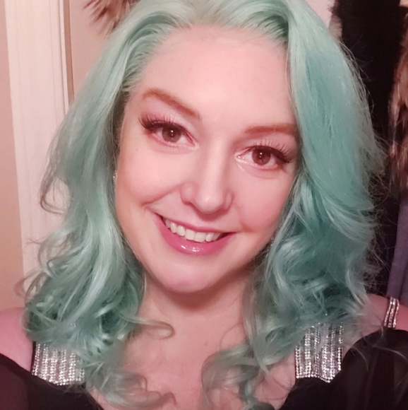 Meet your Posher - Picture 1 of 1